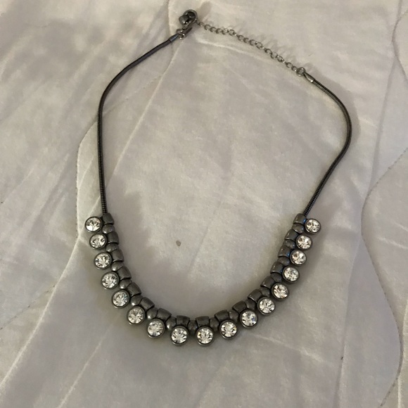 Lia Sophia bling Necklace - Picture 2 of 2